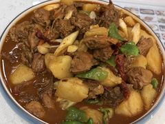 -汗腾格里·风味餐厅(新疆驻京办店)