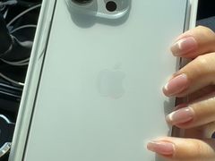 -Apple零售店(华贸购物中心店)