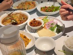 -关东小磨东北菜(漕河泾印象城店)