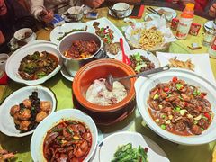 -董厨煨汤馆(车站路店)
