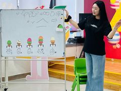 -蓝话筒·少儿成人演讲口才·主持朗诵·戏剧表演(大华第一坊店)