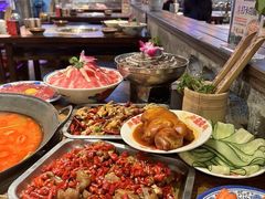 -萍姐火锅·公路夜市(武汉首店)