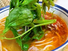 -窄巷口生烫牛肉米线(客村店)