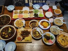 -怪噜范·老贵阳街头名小吃(鸿通城店)