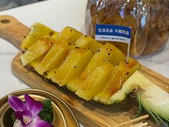 -嗨辣小聚·盘锦河蟹·海鲜烧烤龙虾(盘锦十年好店)