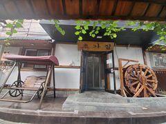 门面-小草屋(阜通东大街店)