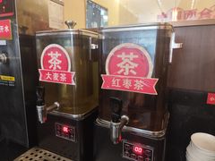 -顺溜·手工刀削面·黑金店(铜锣湾店)