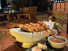 -三亚艾迪逊酒店·海滩烧烤 BARBACOA·现场乐队·浪漫晚餐·烧烤海鲜