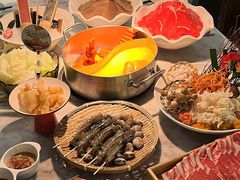 -澳美徕·港式花胶鸡火锅(高新万达店)
