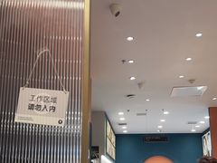 -海马体照相馆(烟台大悦城店)