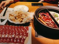 -呷哺呷哺(融创茂店)