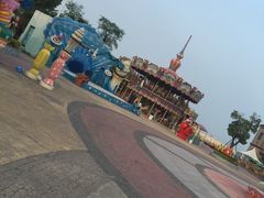 -巨鹏飞梦幻海岸
