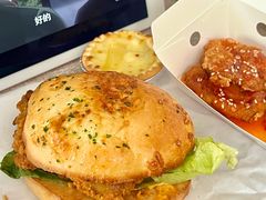 -必胜客(威高广场店)