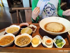 -松鹤面馆·古法焖肉面(观前店)