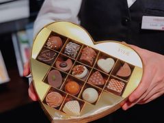 -Laderach 莱德拉(上海环贸iapm店)