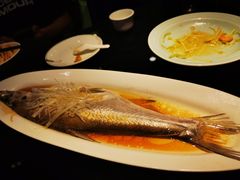 清蒸太湖野生大白鱼-梅飞酒家(名辉豪庭店)