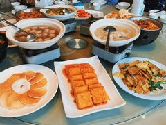 -刘胖子家常菜·蹄花焖藕(中央花园店)