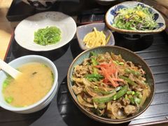 -不倒翁炭火烧肉(永安里店)