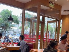 -南城香·饭香串香馄饨香(花园北路店)