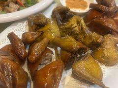 盐焗乳鸽-荔枝柴烧鹅酒家(坦洲分店)