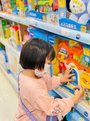 -爱婴室(上海紫荆广场店)