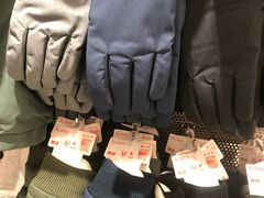 -优衣库(青岛伟东乐客城店)