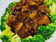 西兰花牛肉-紫光园·烤鸭(吕家营店)