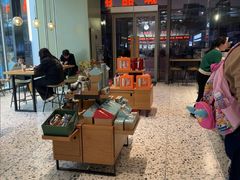 -星巴克(平湖万达广场店)