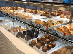 -BreadTalk面包新语(长寿路地铁站店)