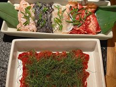 -三出山火锅(南京万象天地店)