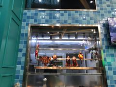 门面-东鑫记港式茶餐厅(南京东路店)