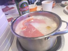 -锅儿欢海鲜火锅烤肉自助餐(东港凯虹店)