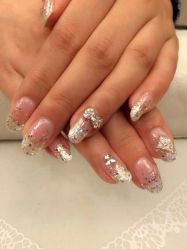 iphone_upload_pic-S · Nail 自助美甲美睫