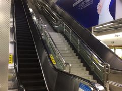 -范湖(地铁站)