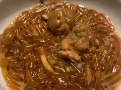 沙蒜烧豆面-新荣记(BFC外滩金融中心店)