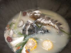 -咕嘟草帽鱼·牛奶一样的鲜鱼汤(包河万达广场创始店)