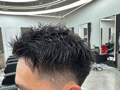 -ON STAR SALON