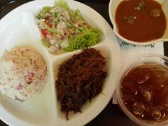 -关夫人餐厅(阳光广场店)