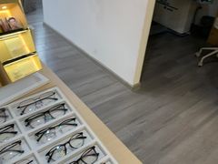 -康利眼镜·蔡司战略合作店(龙泉书房店)