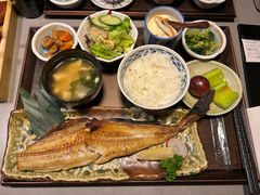 烤开片鱼定食-满来寿喜烧(金虹桥店)