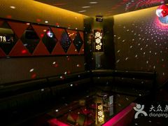 -东方金柜(郑州金水印象汇店)