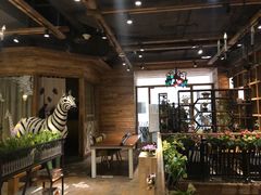-雨舍咖啡(汉神购物广场咖啡街区店)
