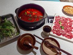 -贵府酸汤牛肉火锅·贵州老字号(飞山街店)