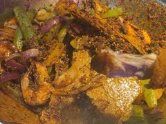 -嘎嘎鸭下巴·爆辣干锅(明教寺店)