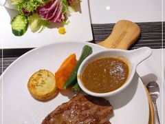 -斗牛士牛排餐厅(嘉里汇店)