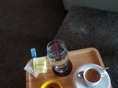 -隐秀山居酒店大堂吧