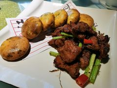 -姜君·千岛湖鱼头馆(浦东大道店)
