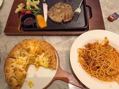 -必胜客(WOW南雄店)