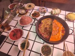 -朱光玉火锅馆(正弘城店)