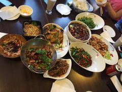 -茗贵坊食府